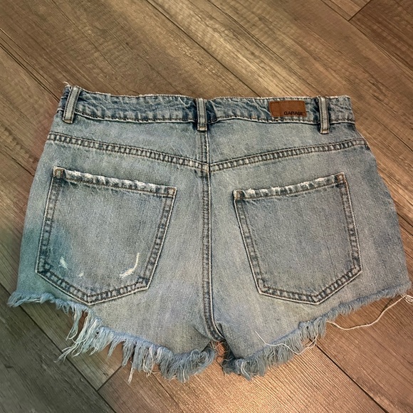 distressed denim shorts - Picture 2 of 3